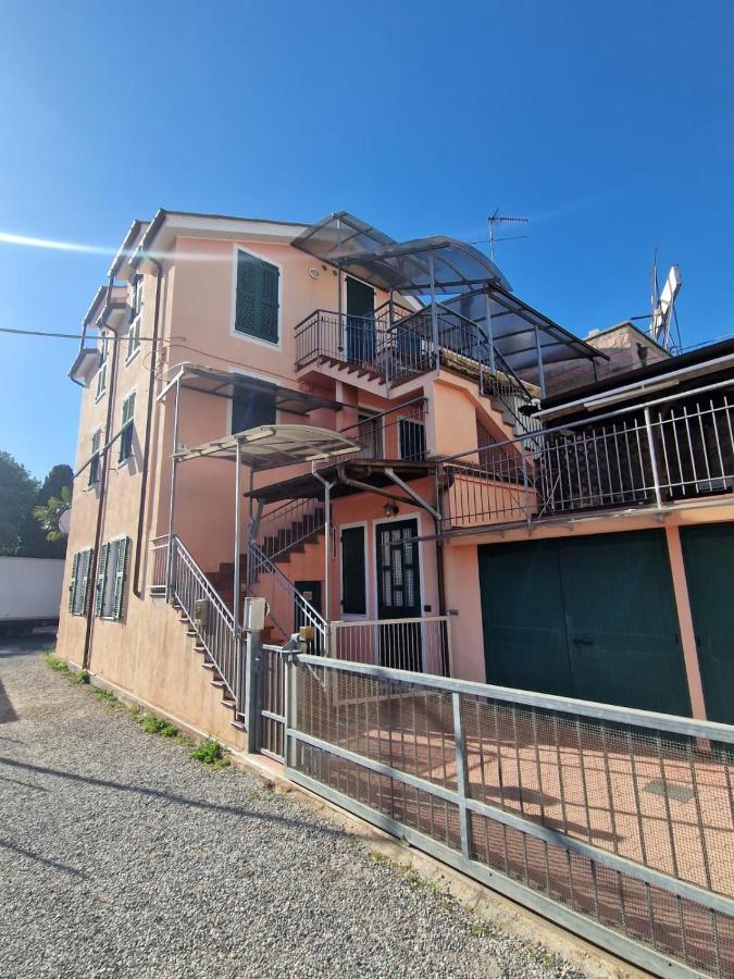 Palm House Apartment Albenga Exterior foto